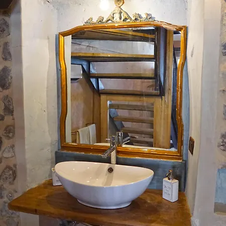 Bed & Breakfast Torre Di San Caprasio Art 3*