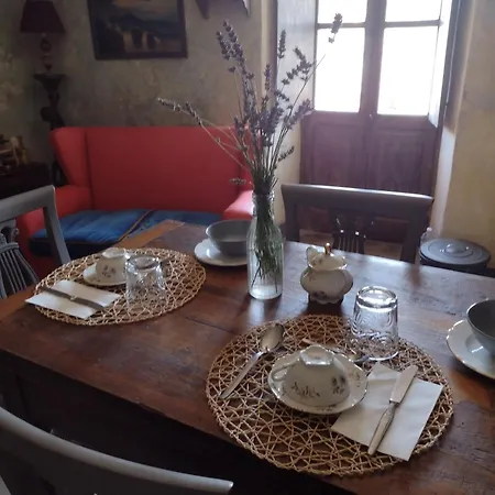 Torre Di San Caprasio Art Bed & Breakfast Aulla