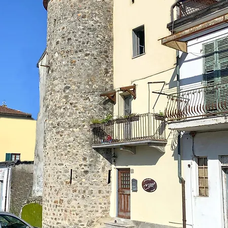 Torre Di San Caprasio Art *